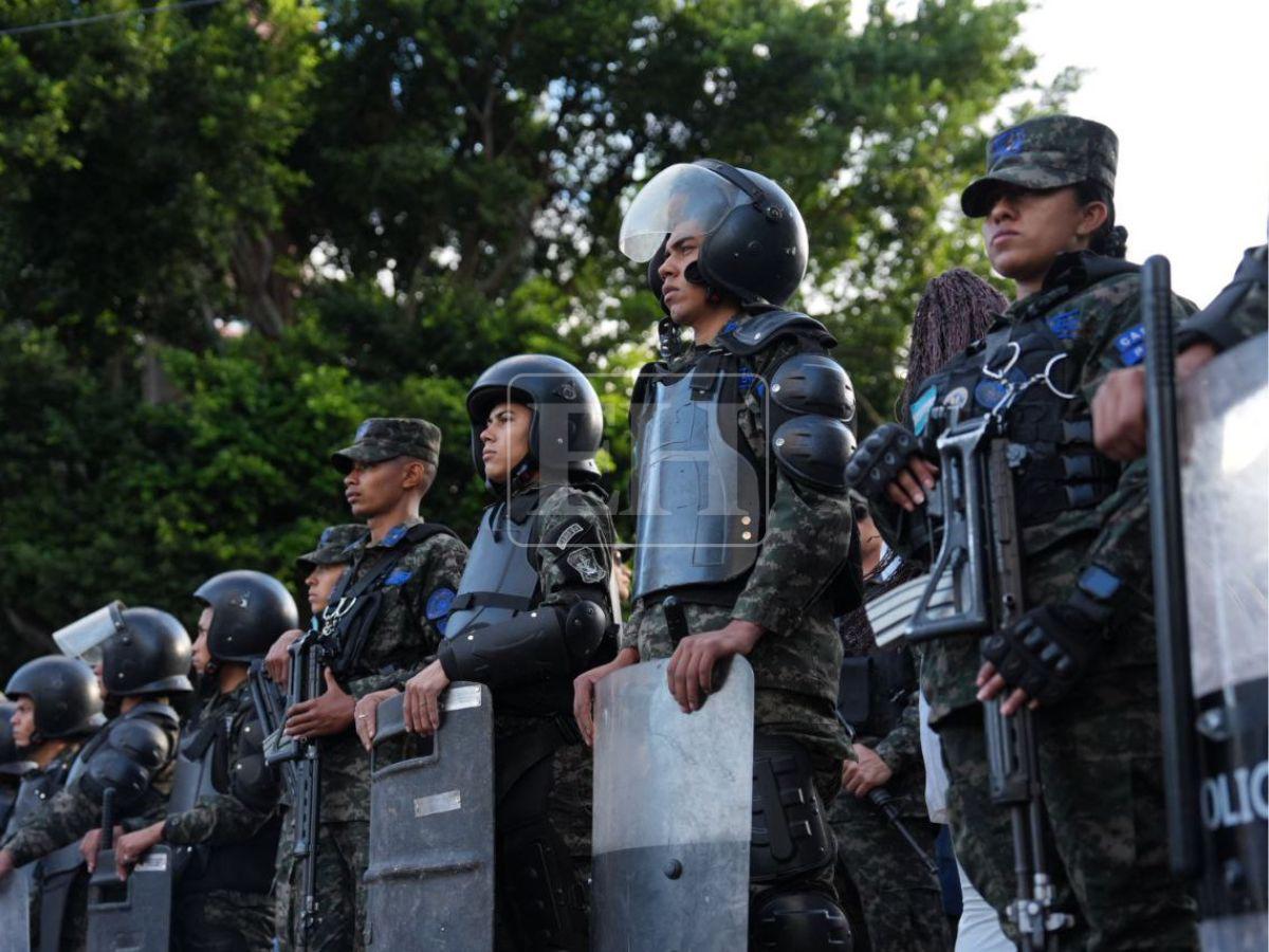 Hasta francotiradores: fuerte operativo de seguridad por toma de posesión de Nasry Asfura