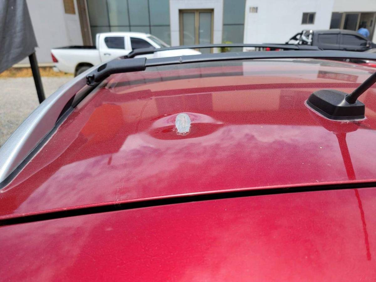 Iba con su hijo y el carro recibió seis disparos: atentado contra alcalde de Quimistán