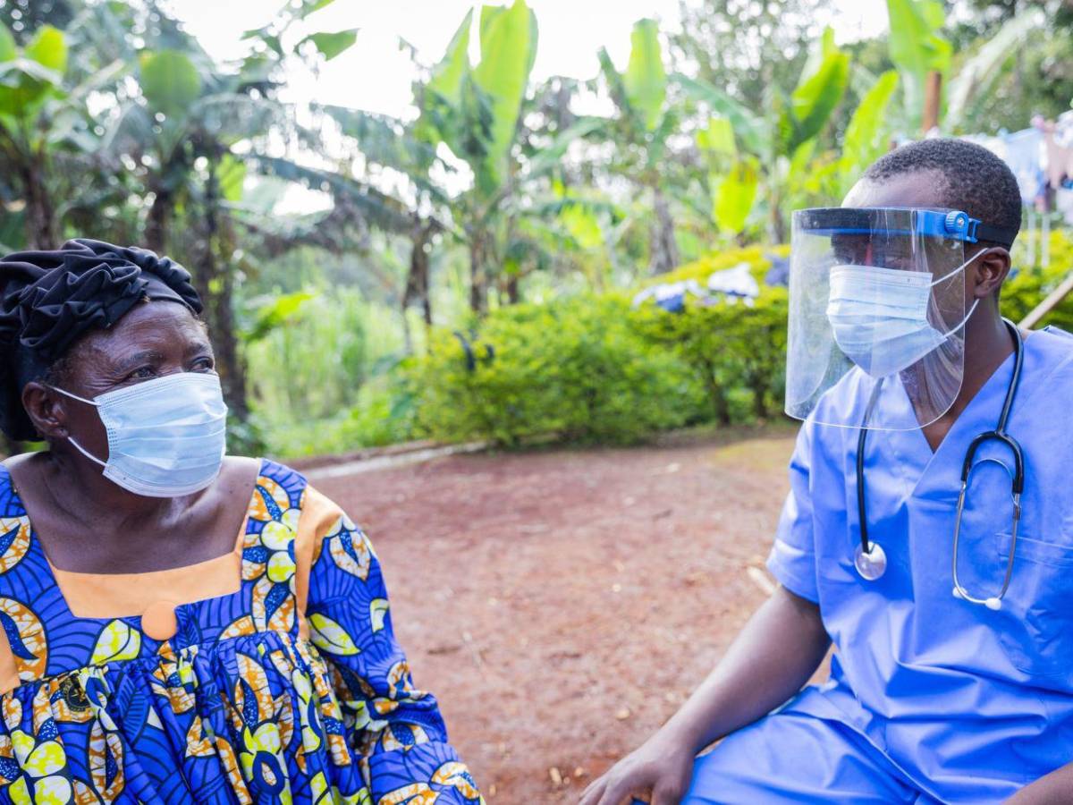 ¿Qué se sabe del brote de ébola que ya suma 80 muertes en RD del Congo?