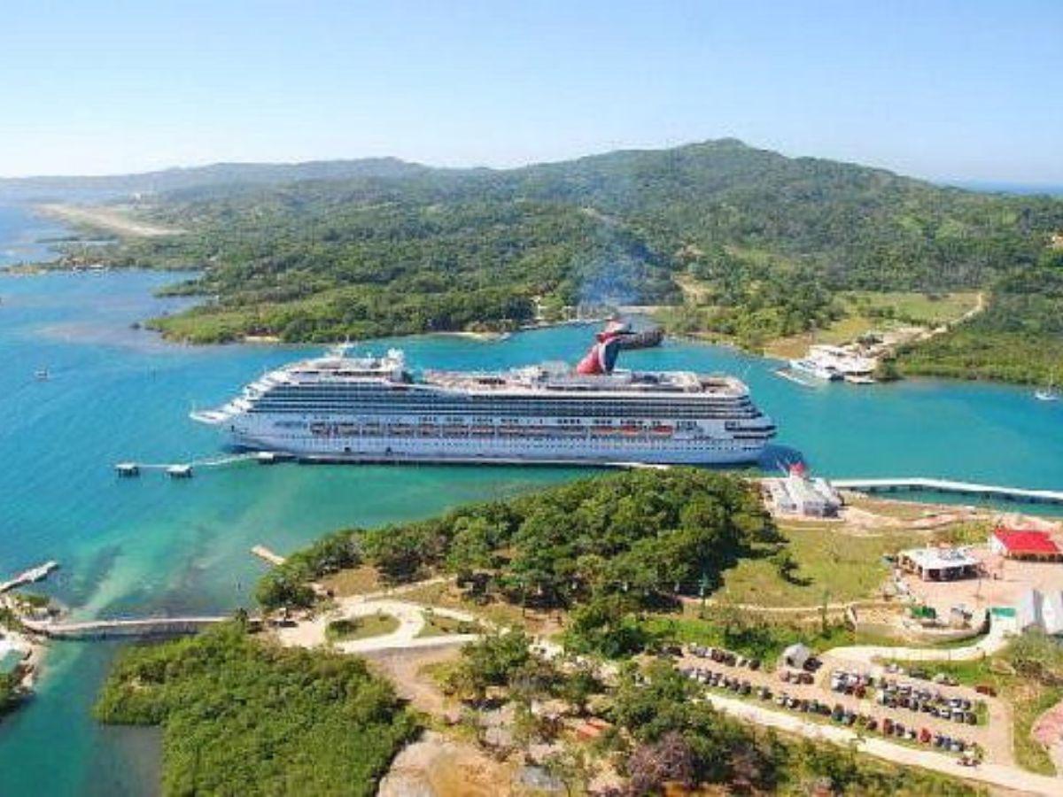 Turista estadounidense muere ahogado en Roatán