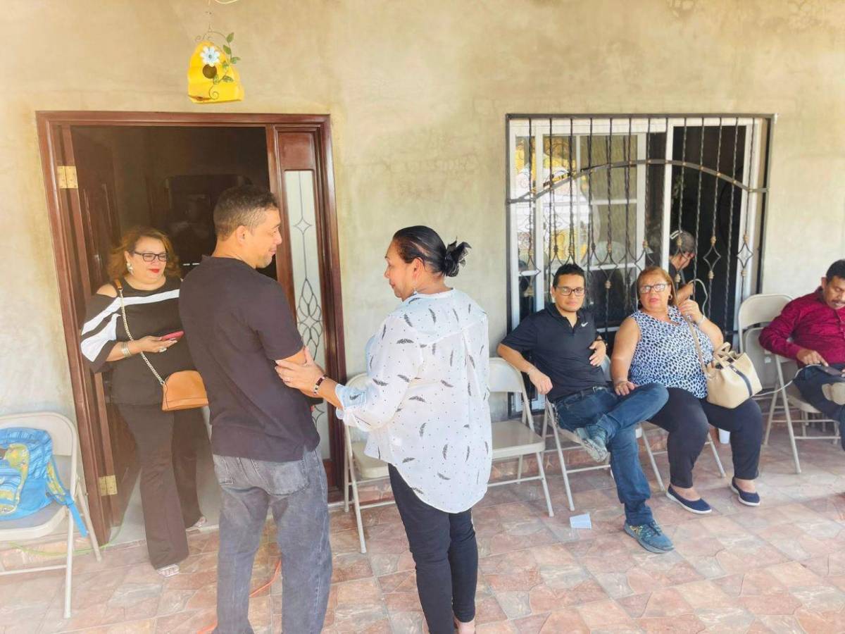 Velan a Saturnino, Cristina y Ruth, víctimas de accidente en carretera a Olancho