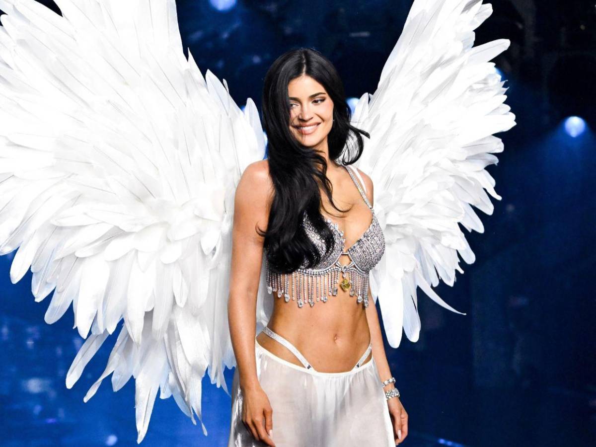 Kylie Jenner: ¿Cuánto cuesta el Fantasy Bra de Victoria’s Secret 2026?