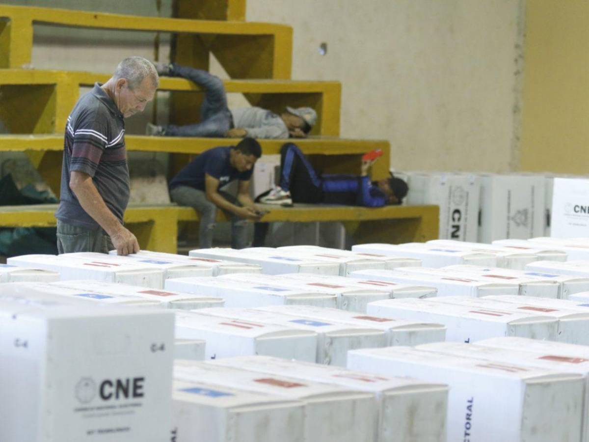 Llegan las maletas electorales a los diferentes municipios de Cortés y Yoro