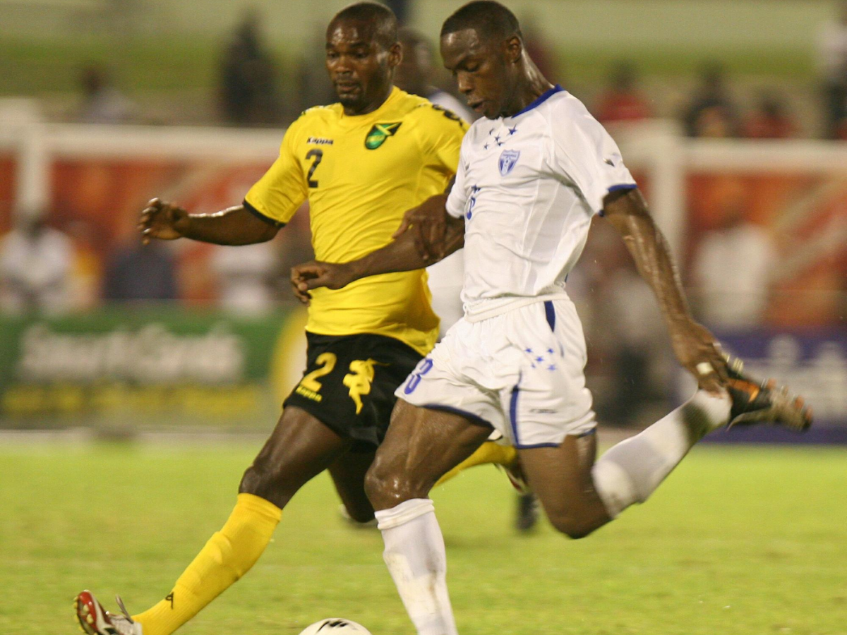 Honduras cayó ante Jamaica en el único partido que dirigió Reinaldo Rueda en Kingston. Fue en 2008 por las eliminatorias.