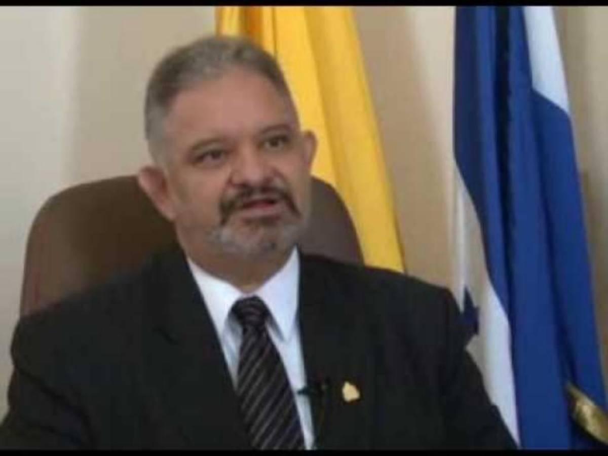 Muere Carlos Ávila Molina, ex ministro de Educación y ex embajador