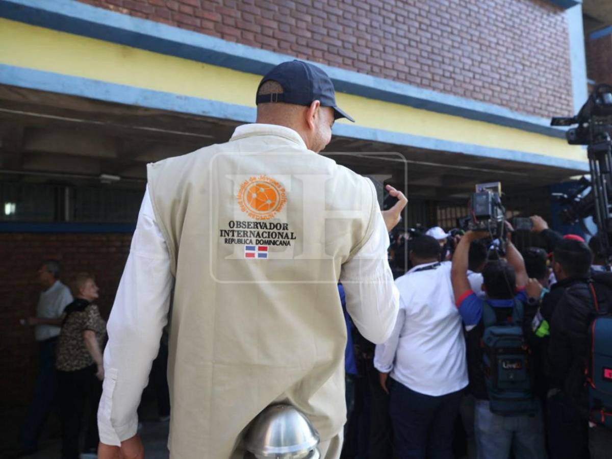 Con la mira en las urnas: observadores documentan incidencias de jornada electoral
