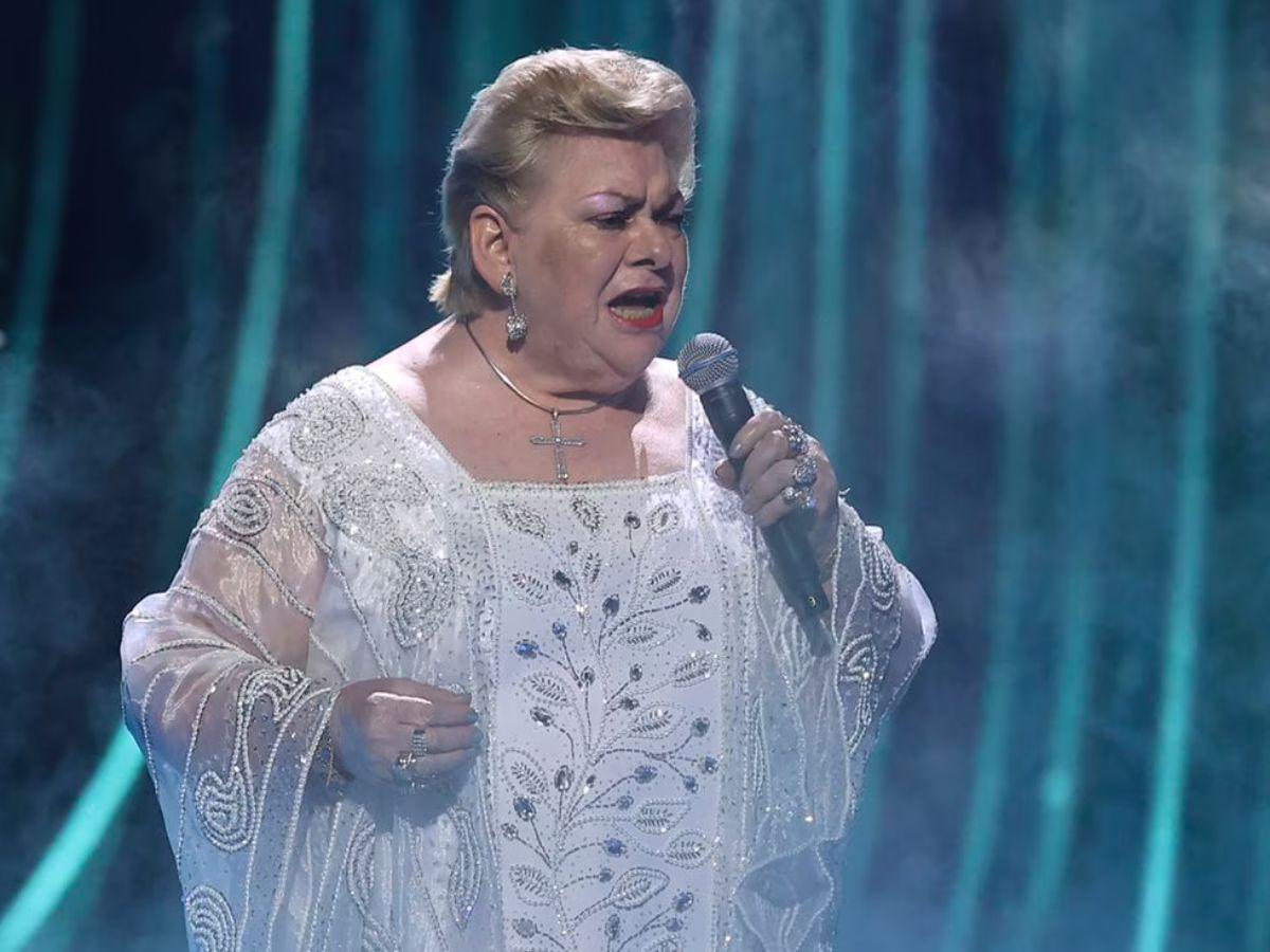 Paquita la del Barrio fue hospitalizada de emergencia, aseguran que no puede despertar