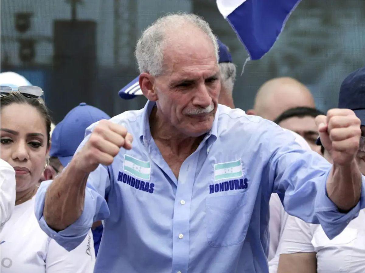 Retrasos, respaldo de EE UU y ceremonia austera: claves para entender la elección de Asfura