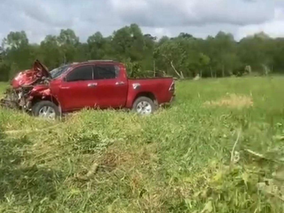 Un niño y dos adultos muertos deja accidente en Atlántida: las víctimas iban en motocicleta