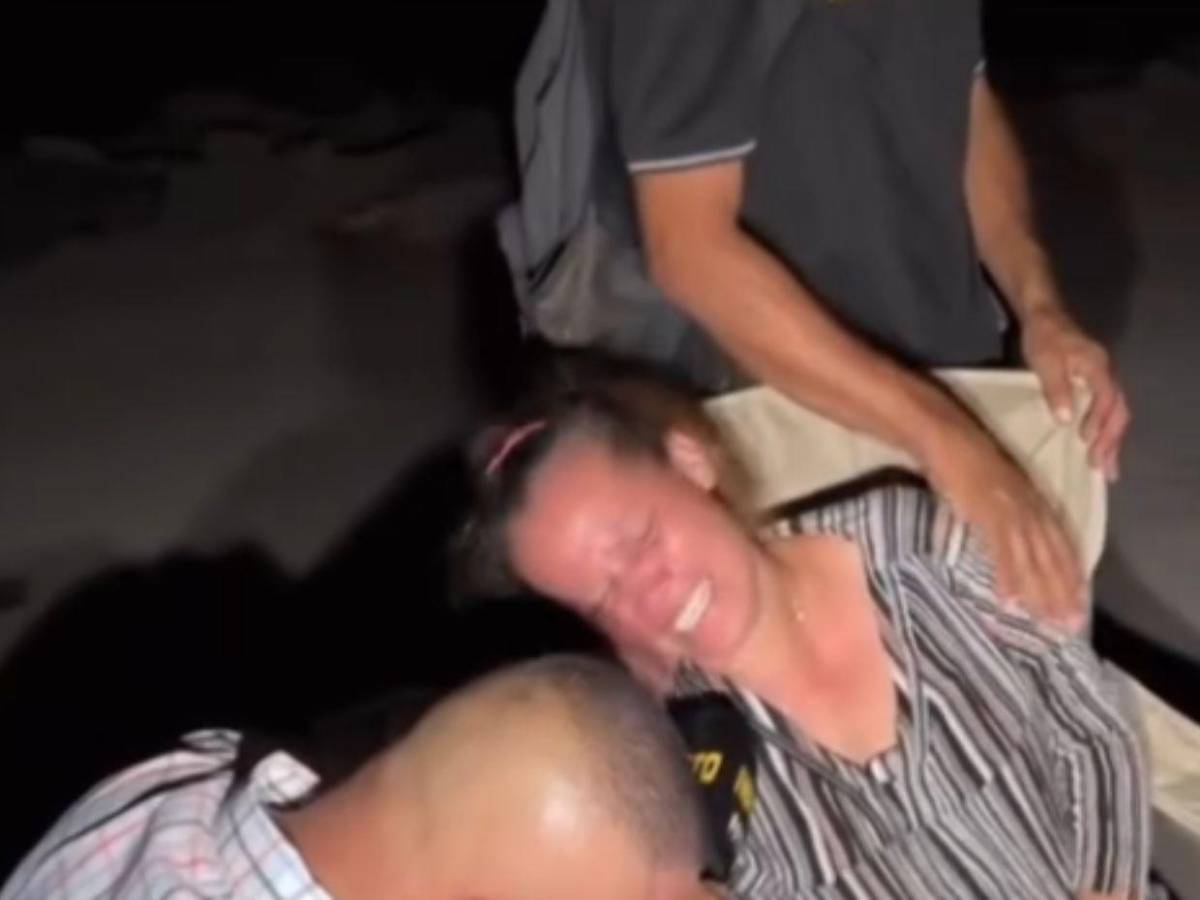 “Se me fue mi princesa”: el llanto de la madre de Narlly Oliva, joven que murió en Cortés