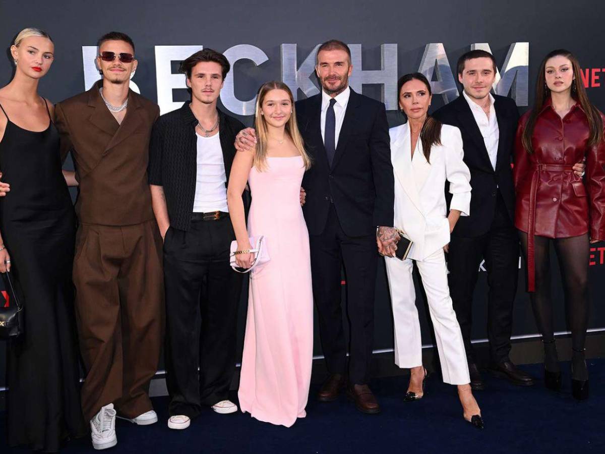 Brooklyn Beckham y Nicola Peltz renuevan votos lejos de David y Victoria
