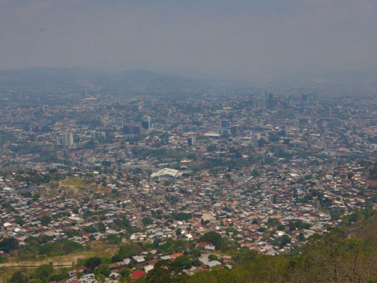 ¿Cuáles son las recomendaciones médicas frente a la capa de humo en Tegucigalpa?