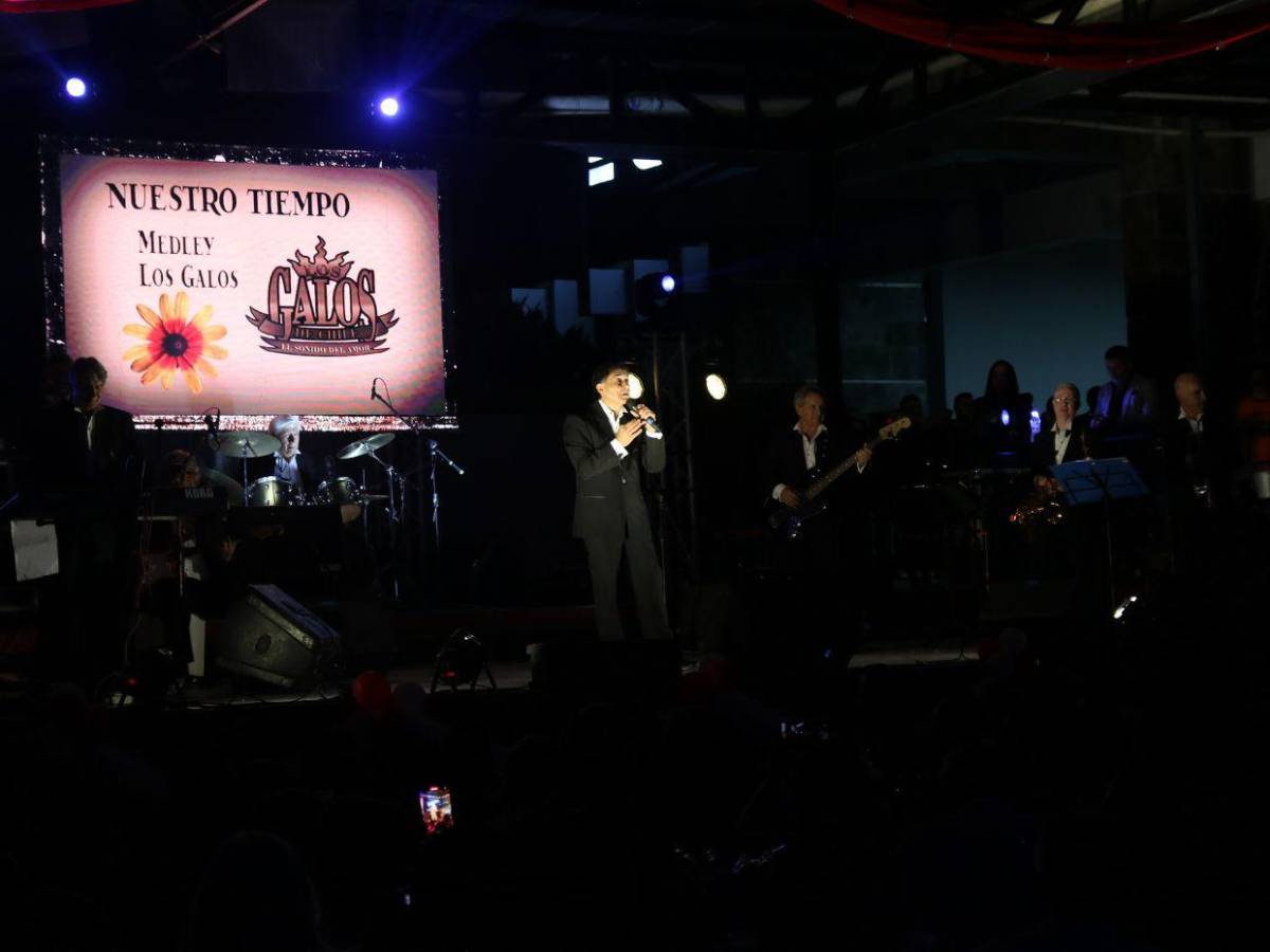 El romanticismo puro de Los Galos en Tegucigalpa, en imágenes El romanticismo puro de Los Galos en Tegucigalpa, en imágenes