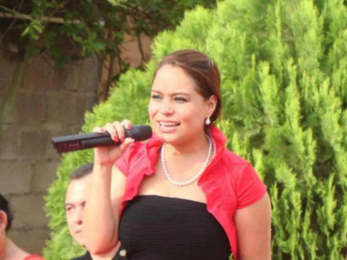 ¿Qué dicen los audios por los que fue capturada Dulce Villanueva, exdirectora del Dinaf?