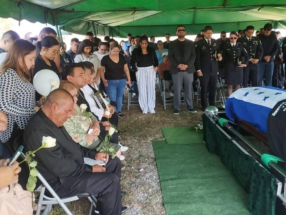 Le tendieron una trampa, pero se lo dejo a Dios: padre del comisario Lester Amador, víctima en Corinto