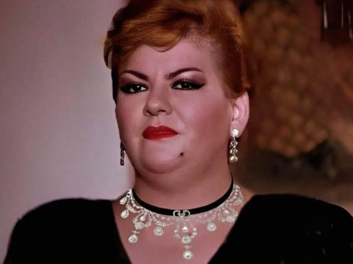 Así lucía Paquita la del Barrio de joven, en los inicios de su carrera musical