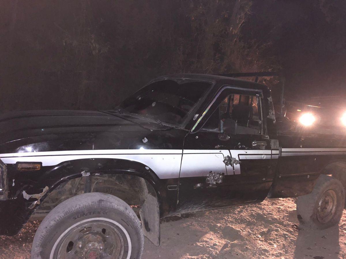 $!En este vehículo se conducían las nueve personas asesinadas en Comayagua el pasado 6 de marzo.