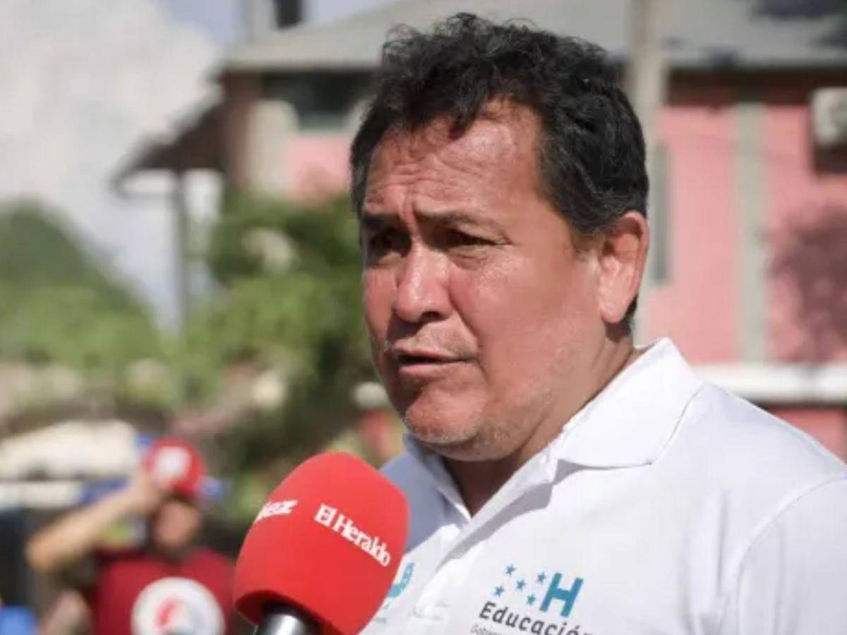 Así es la nueva vida de Nahúm Espinoza tras haber dejado la TV e iniciar trabajo gubernamental
