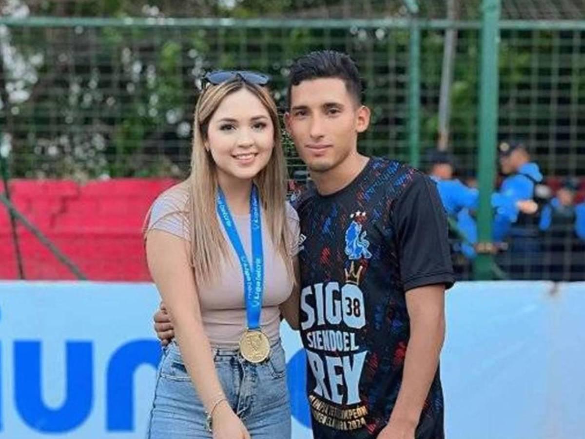 Difunden foto comprometedora de jugador de Olimpia y su esposa responde de forma impensada