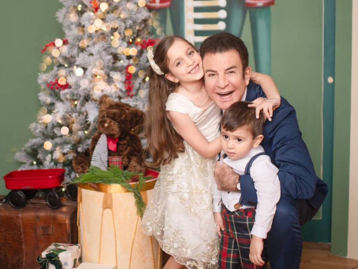 Familia de Salvador Nasralla, así son la esposa e hijos del precandidato del Partido Liberal