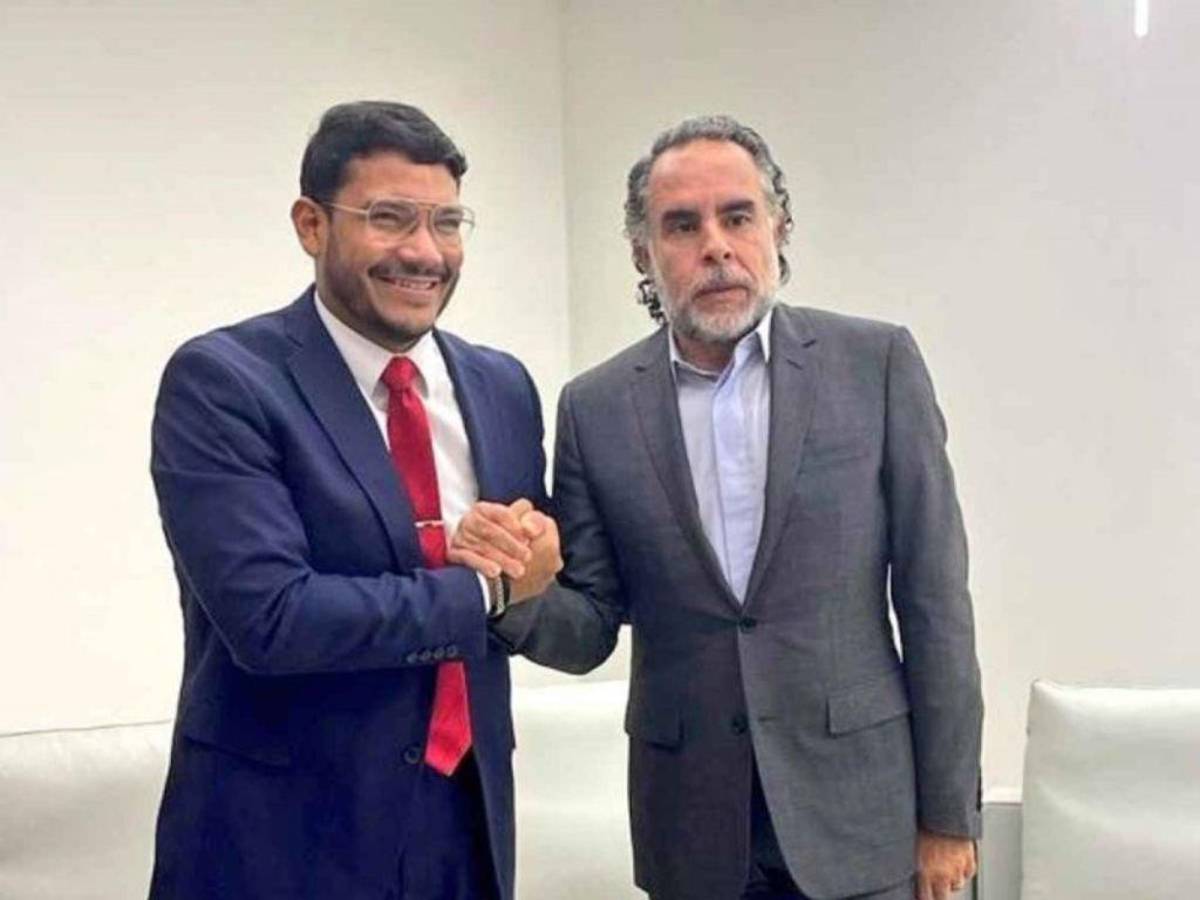 Venezuela y Colombia retoman relaciones luego de tres años de ruptura