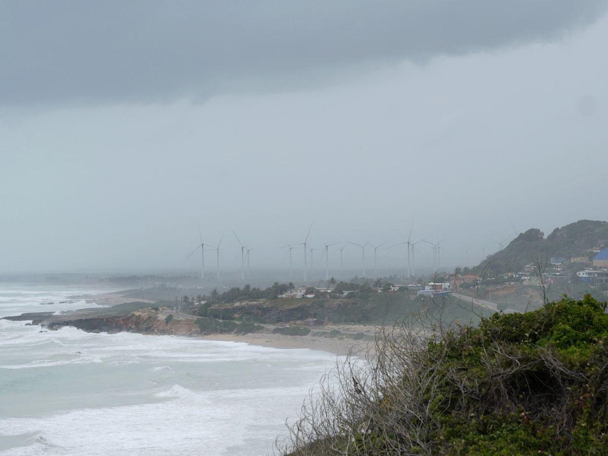 Huracán Beryl deja siete muertos y avanza hacia México