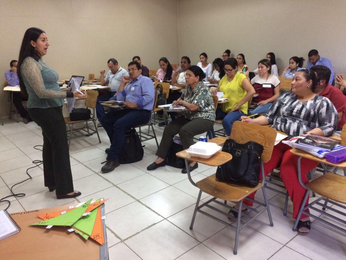 Honduras pierde institucionalidad educativa por convenios con Cuba