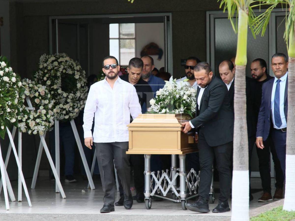 Con el corazón roto, Juan Fernando Lobo da el último adiós a la chef Sandra Díaz del Valle