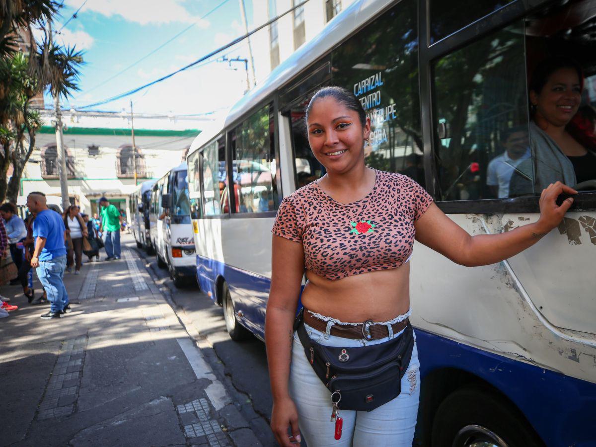 Con su trabajo dejó atrás la frontera de la delicadez, compañeros de trabajo la calificaron como “de orden” y una “mujer que se le pone al par a cualquiera”.