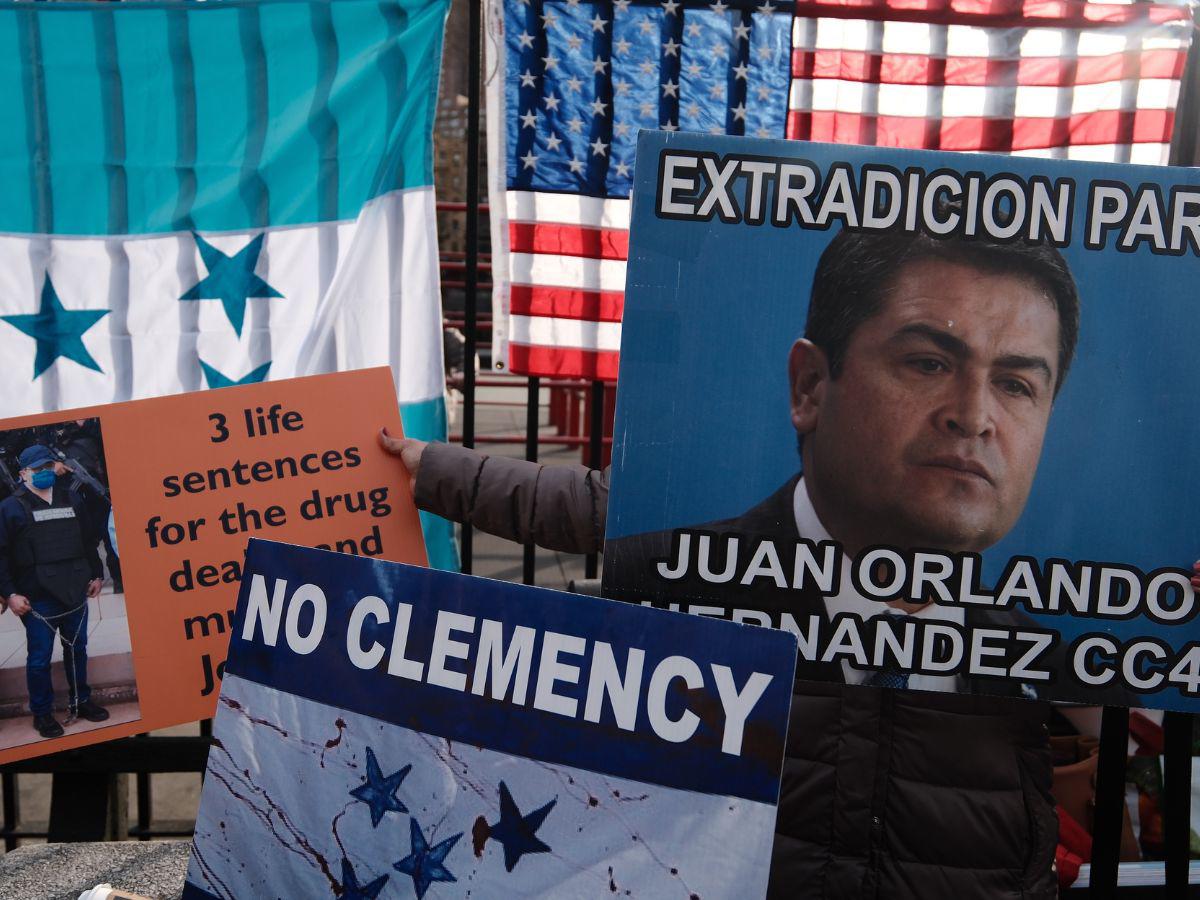 Hondureños piden al jurado “no tener clemencia” contra Juan Orlando Hernández.