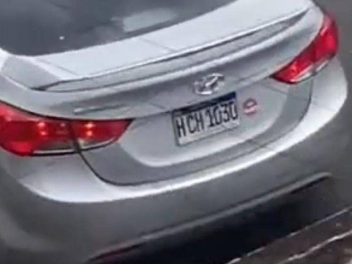 Tres detenidos tras agresivo retiro de vehículo por falta de pago en la capital