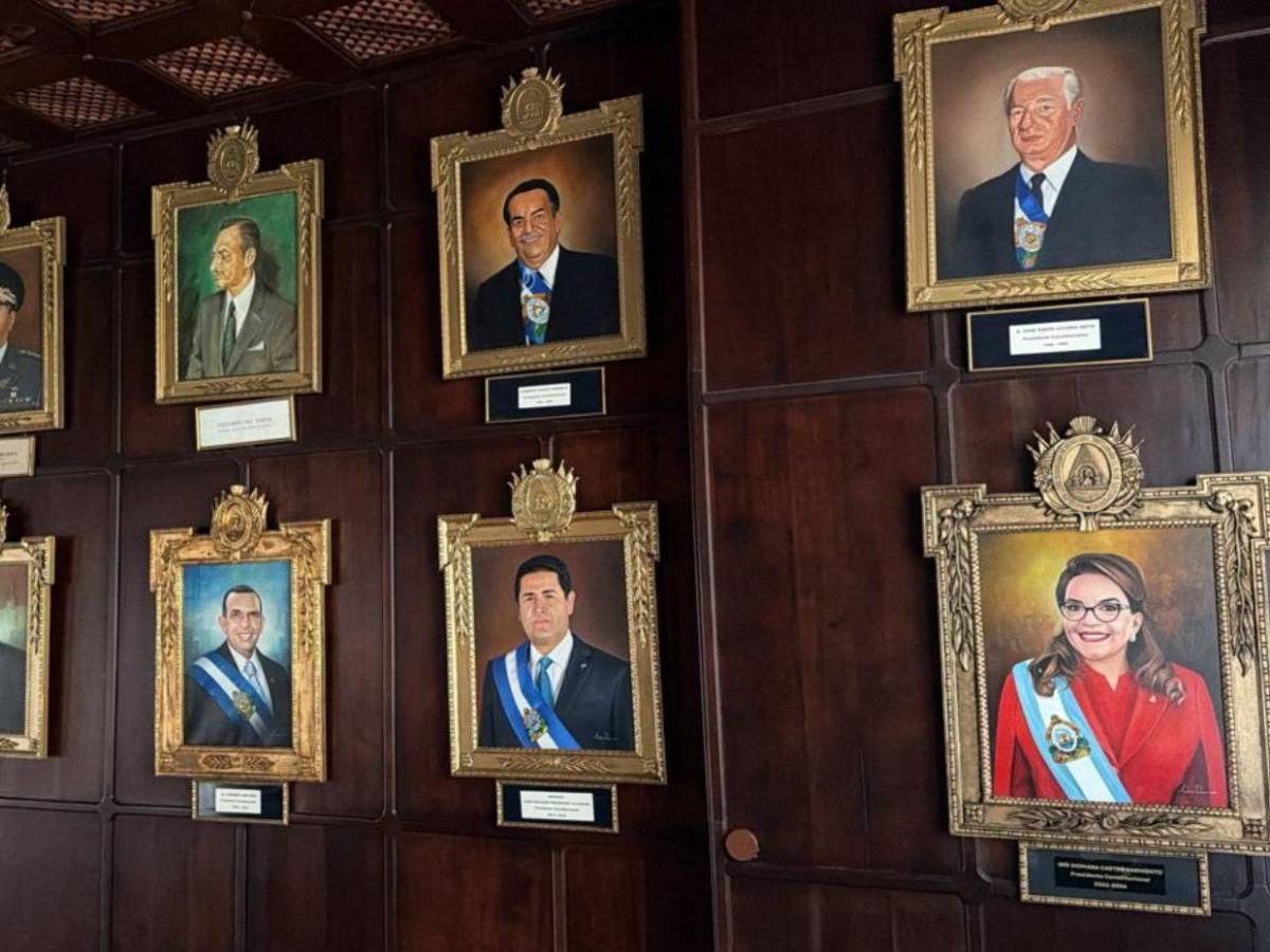 ¿Es cierto que quitaron el cuadro de Xiomara Castro de Casa Presidencial?