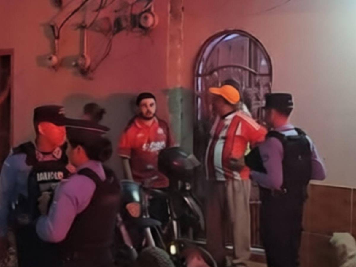 Diana, menor de 15 años que fue apuñalada hasta la muerte por su pareja en Danlí