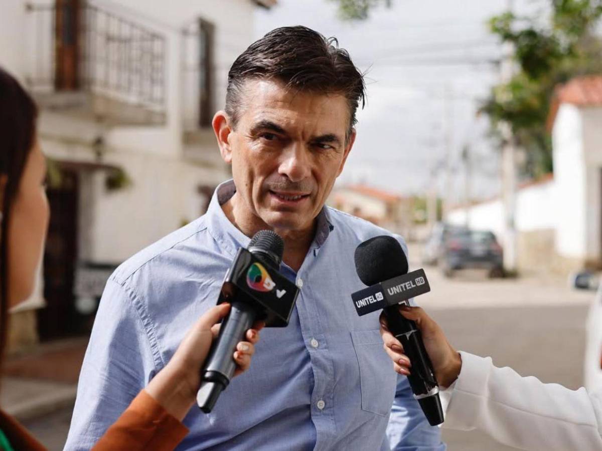 ¿Quién es Rodrigo Paz, el centrista que le puso fin a 20 años de izquierda en Bolivia?