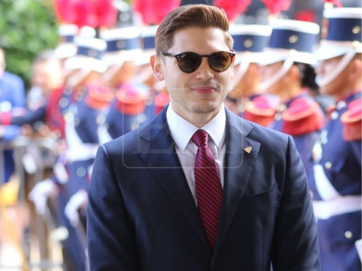 Diplomáticos, funcionarios y otras personalidades presentes en la toma de posesión de Nasry Asfura