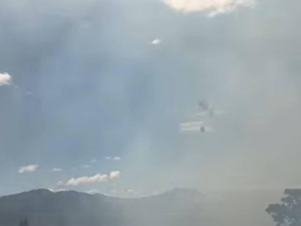 Voraz incendio en El Hatillo y zonas aledañas amenaza el pulmón de la capital