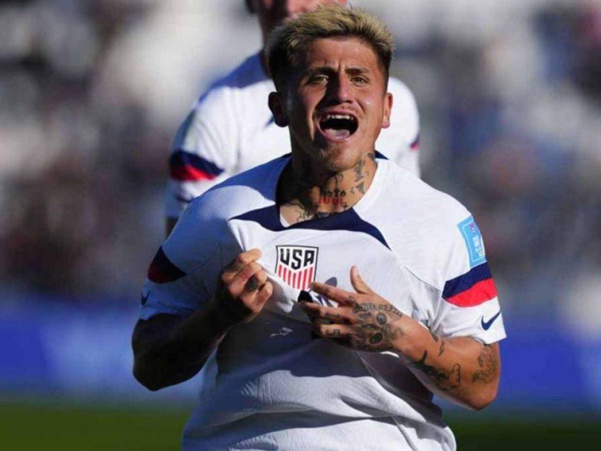 Jugador de la Selección de Honduras en el 11 ideal de cuartos de final de Copa Oro