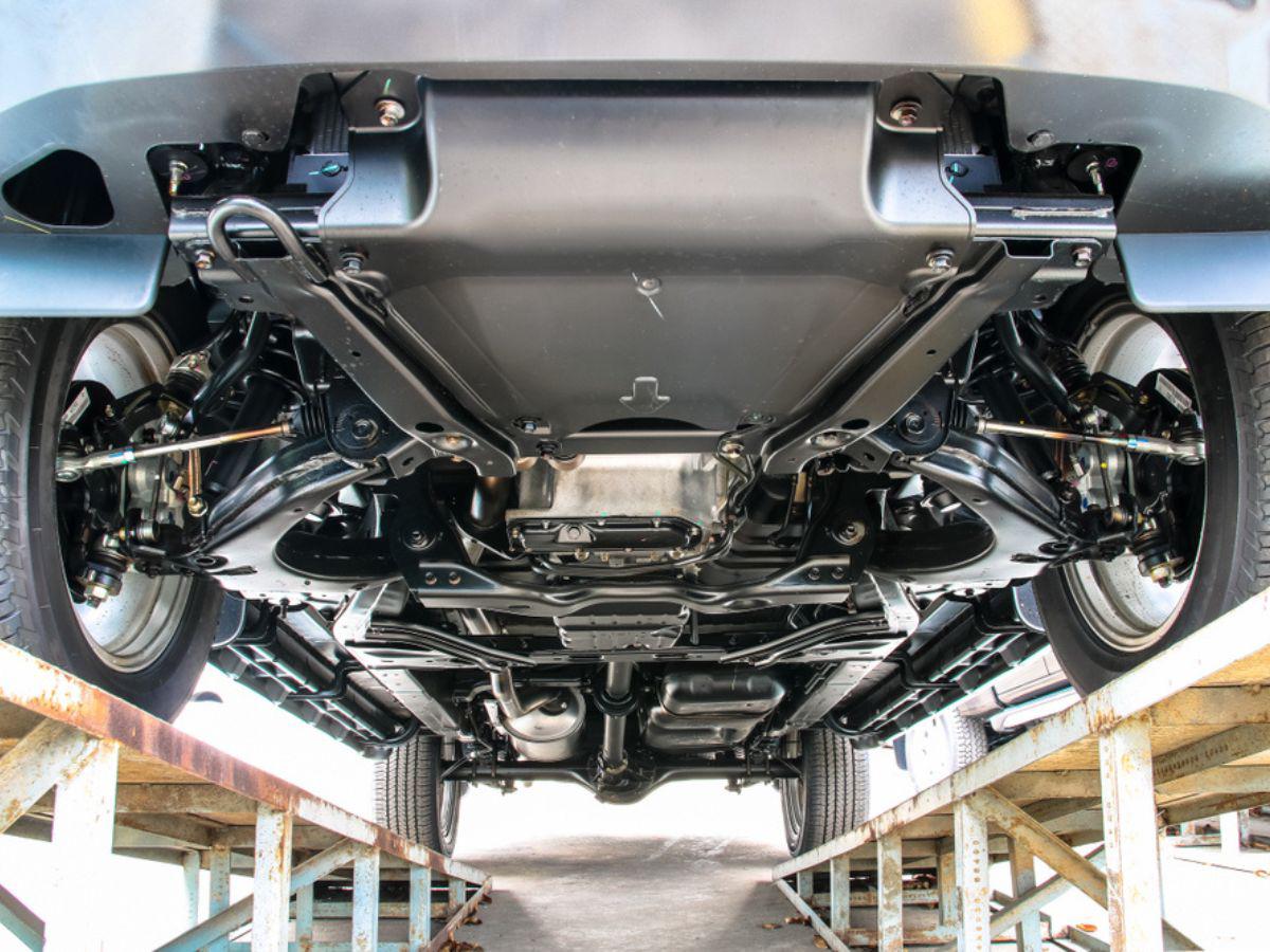 Suspensión del auto: ¿Cómo detectar fallas y evitar accidentes?