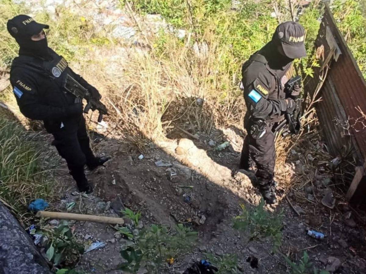 Hallan fosa clandestina de la pandilla 18 en colonia Nueva Esperanza