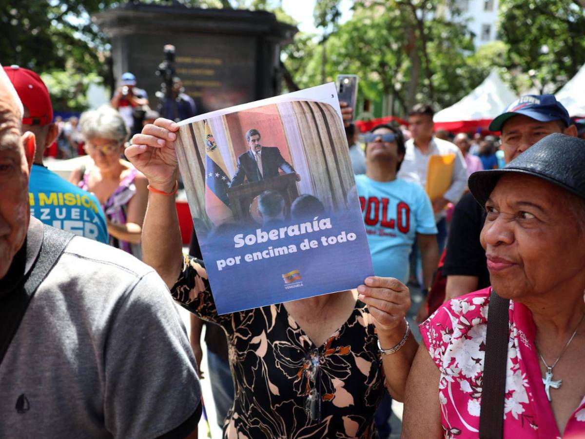 El chavismo se moviliza en comunidades para respaldar a Maduro ante amenazas de EE UU