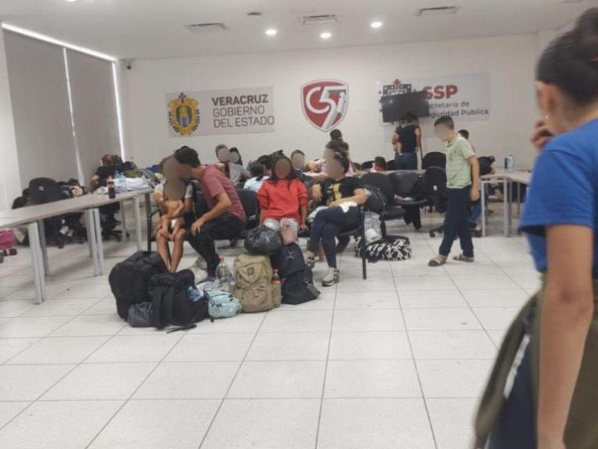 Detienen a 72 migrantes en Veracruz, México