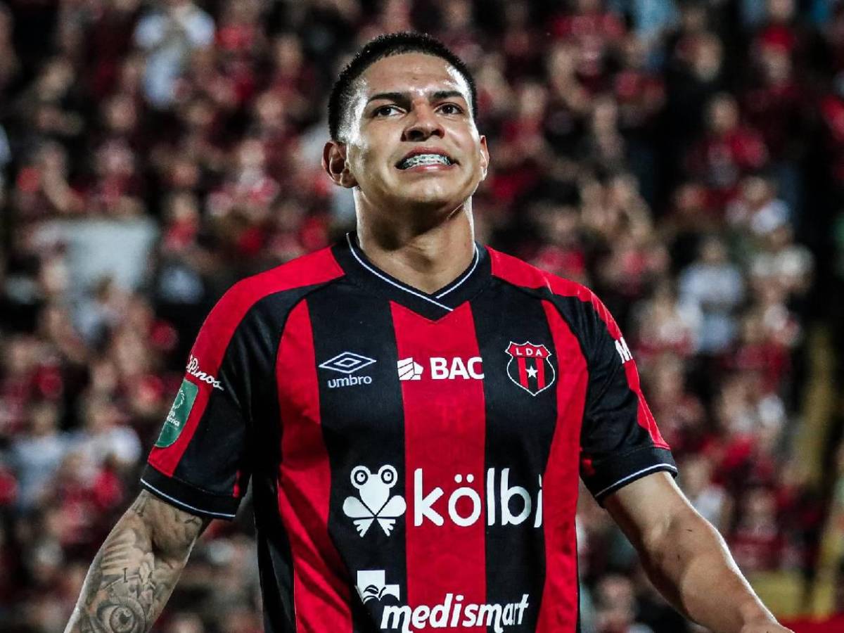 Reconocido futbolista es detenido por la policía: El problema en que se metió