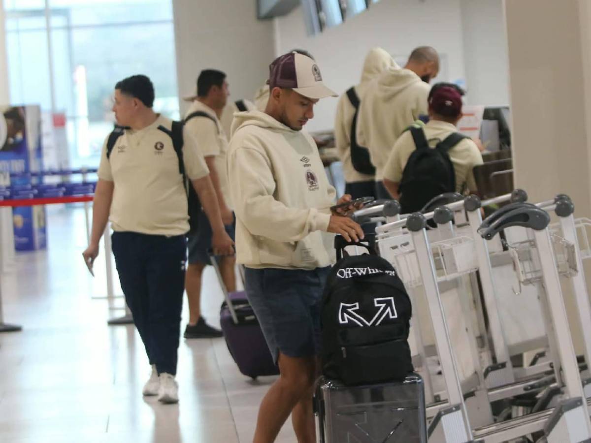 Con sus figuras y un invitado especial: Olimpia viajó a México para enfrentar al América en Concacaf