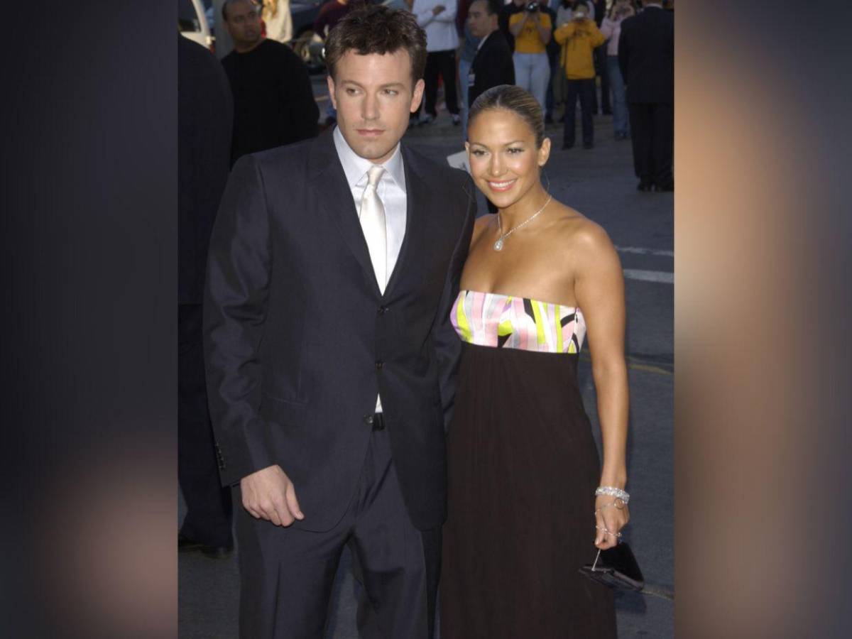 Ben Affleck dice que Jennifer López es una mujer espectacular