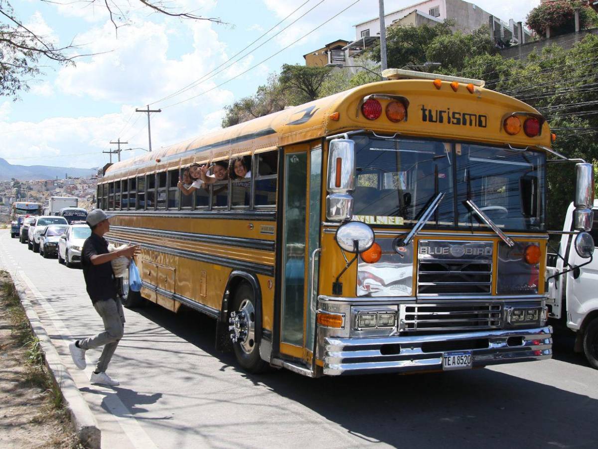 Tráfico infernal en la salida al sur: casi 10 horas de congestionamiento vial