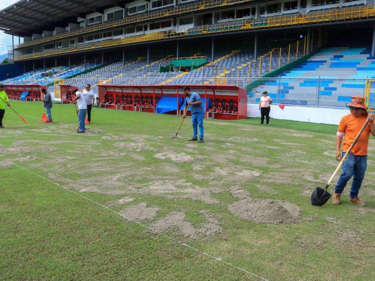 Lamentable: revelan fotos de cómo quedó la grama del Estadio Morazán tras concierto
