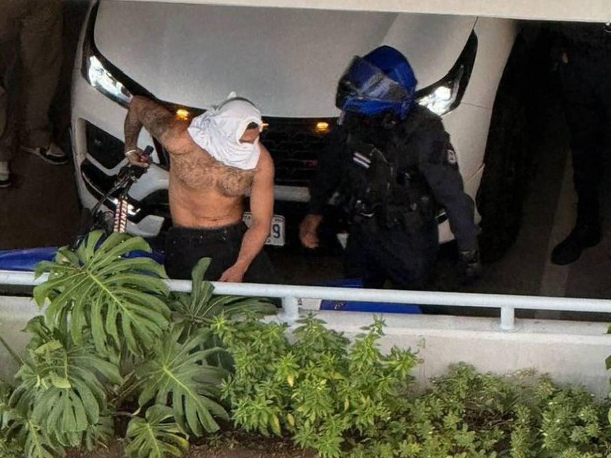 Reconocido futbolista es detenido por la policía: El problema en que se metió