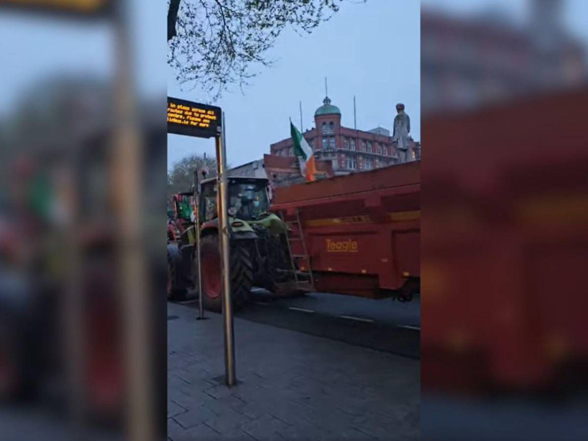 Bloqueos y caos vial en Dublín por alza en combustibles