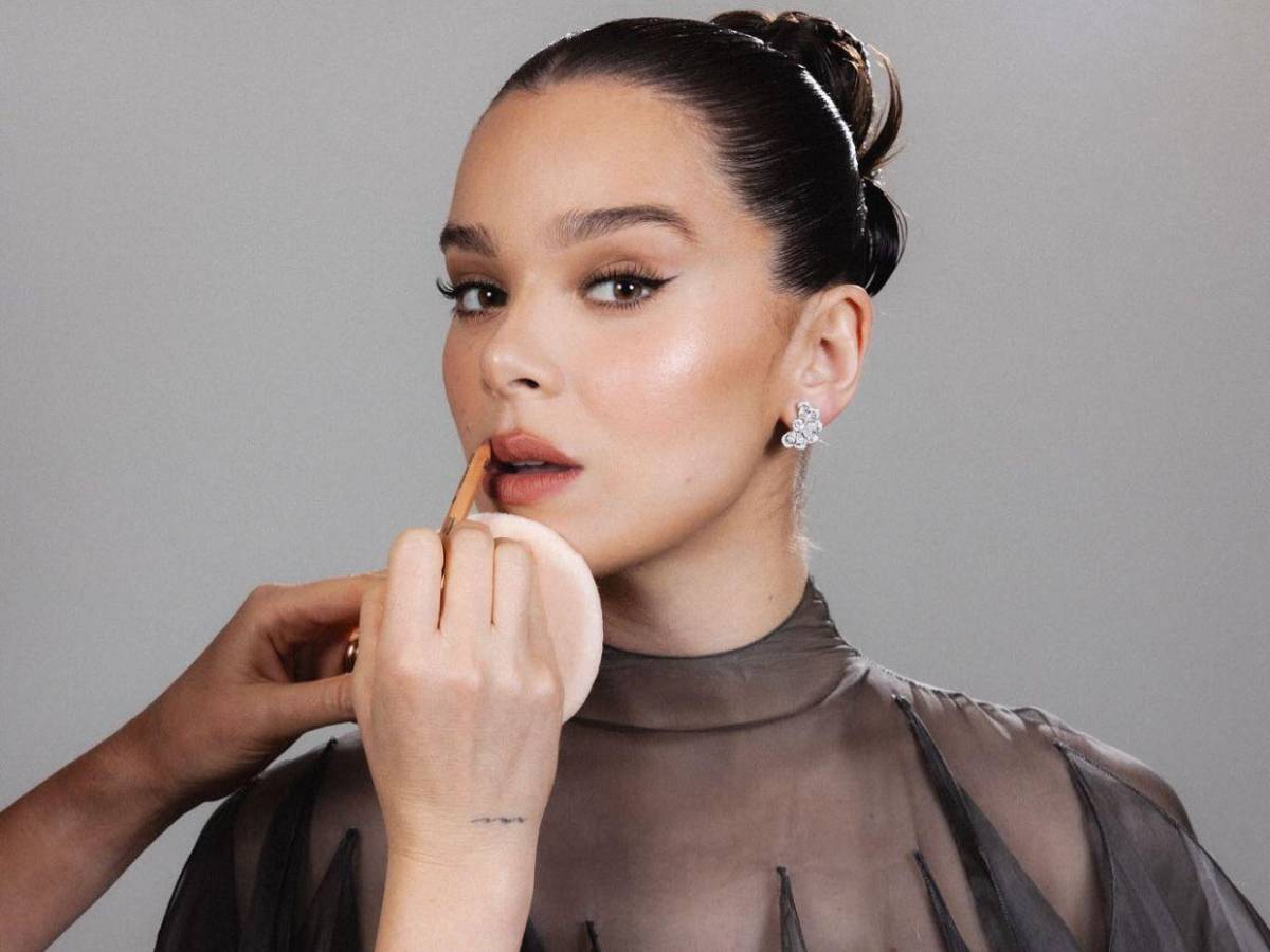 Hailee Steinfeld anuncia el nacimiento de su bebé: Nos sentimos increíblemente agradecidos