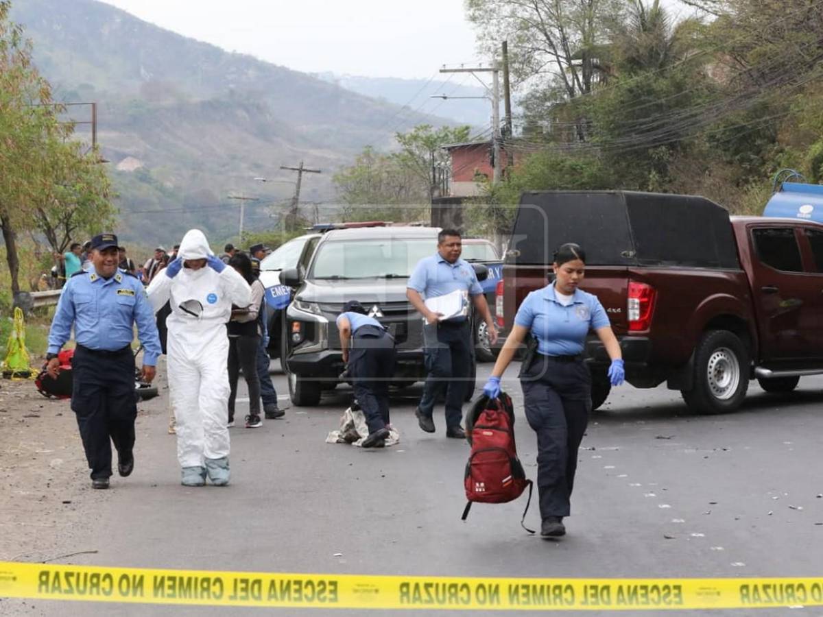 Tráfico pesado en salida al sur tras accidente donde murió motociclista